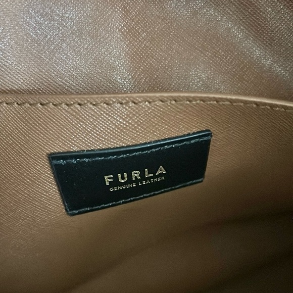 Furla Vittoria Black Calfskin Leather Medium Tote Bag in Nero $388 SOLD OUT - Picture 7 of 12